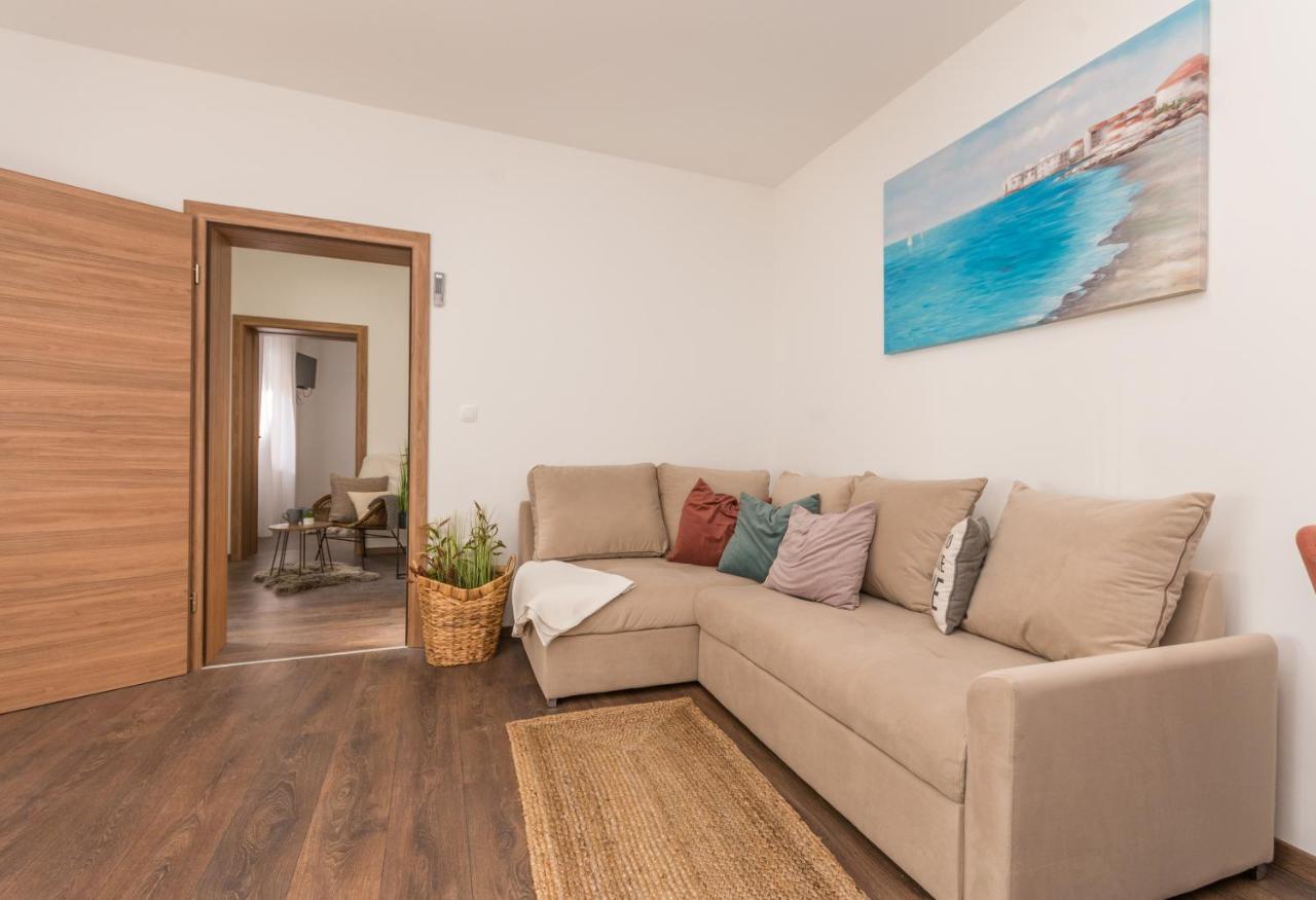Apartments Amaris Biograd Na Moru Exterior photo