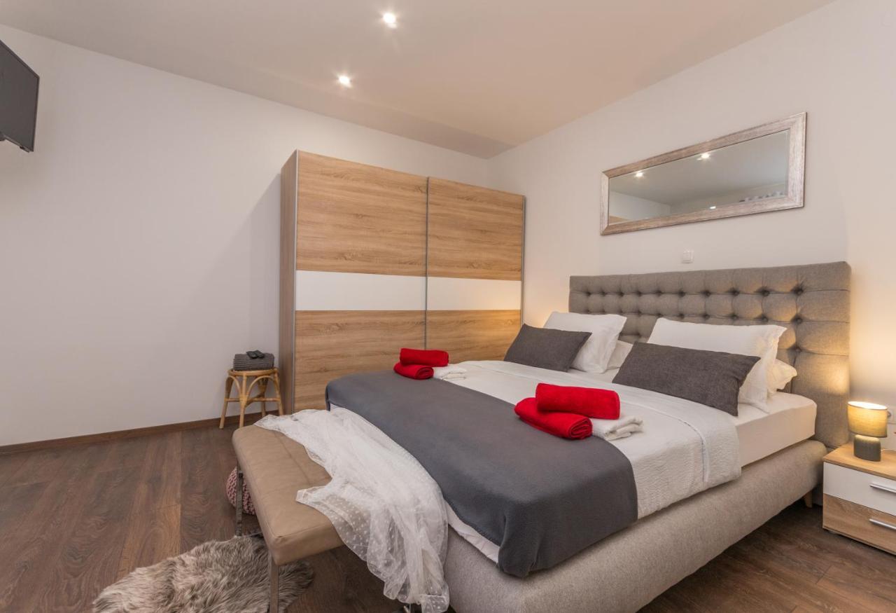 Apartments Amaris Biograd Na Moru Exterior photo