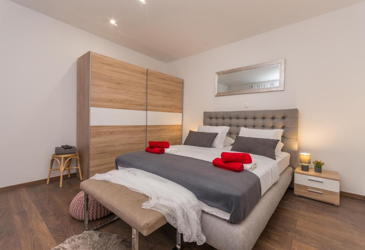 Apartments Amaris Biograd Na Moru Exterior photo