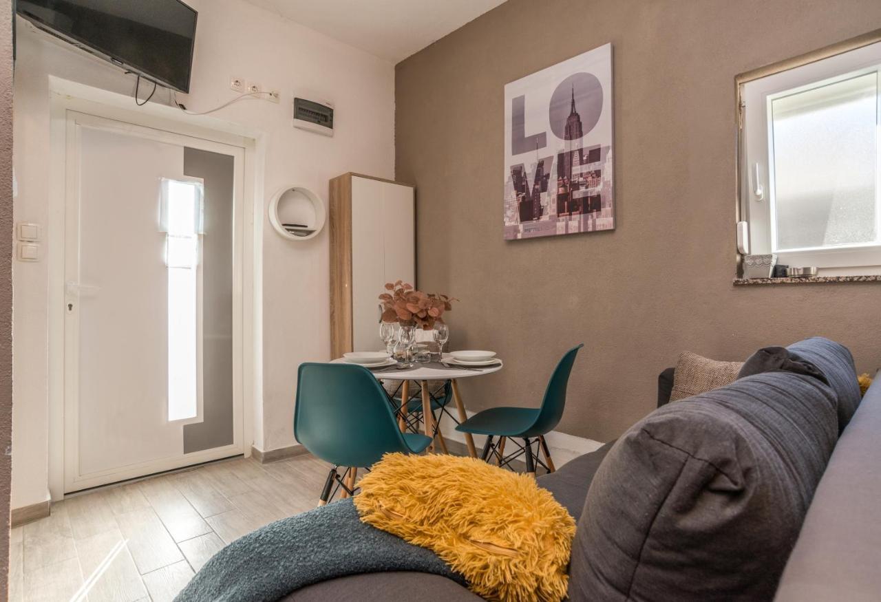 Apartments Amaris Biograd Na Moru Exterior photo