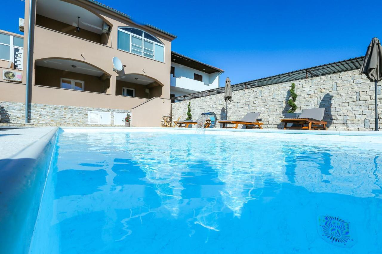Apartments Amaris Biograd Na Moru Exterior photo